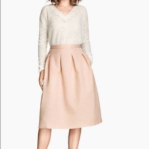 H&M baby pink midi skirt